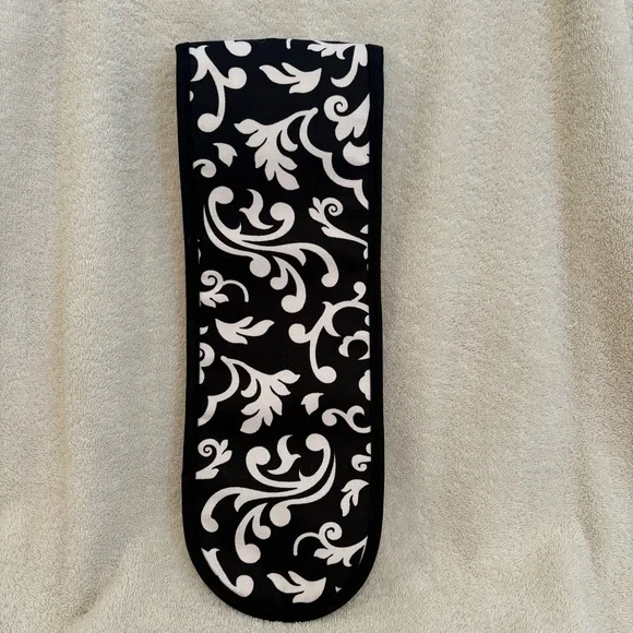 Thirty-One Black Parisian Pop Hot Hair Styling Tools Travel Case - Picture 4 of 8